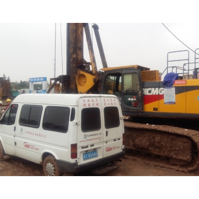 旋挖鉆機現(xiàn)場服務